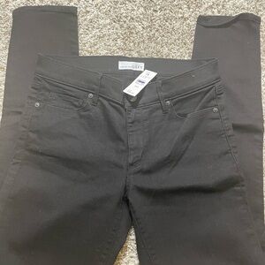 LOFT Modern Skinny jeans in black size 28/6